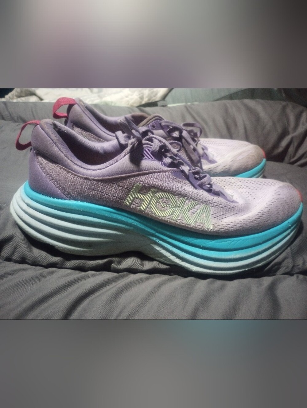 Hoka Women 9.5B